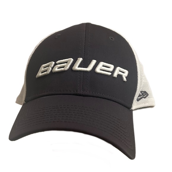 Bauer Other - Bauer Mens Hat Size: Medium/ Large Color: White/Grey